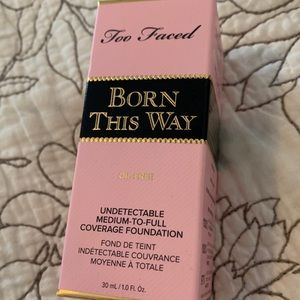 Brand New Born This Way Foundation in Porcelain
